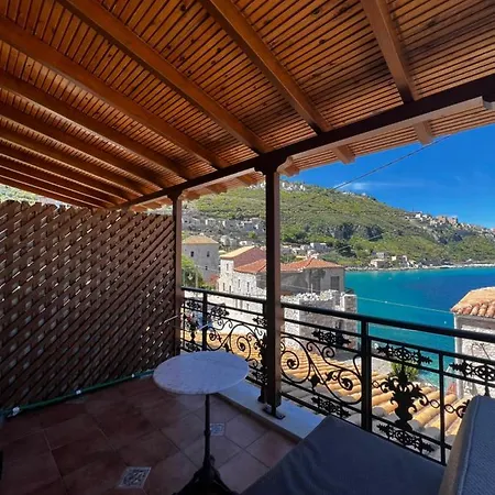 Guest house Limeni Studios *