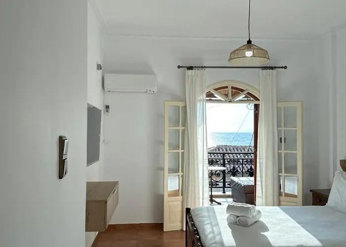 Gasthuis Limeni Studios Liménion