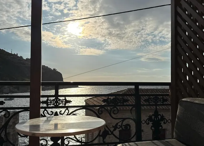 Gasthuis Limeni Studios Liménion